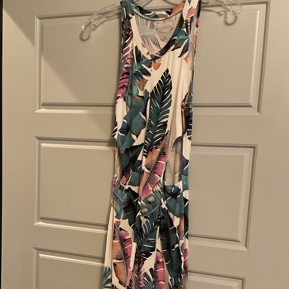 Our Tropical Cutout Midi Dress - Picture 4 of 7